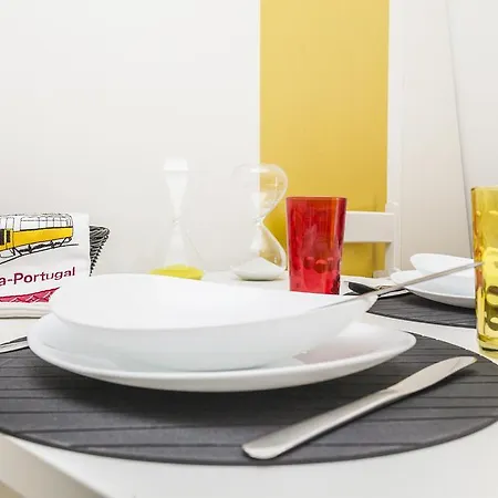 아파트 The Tram *